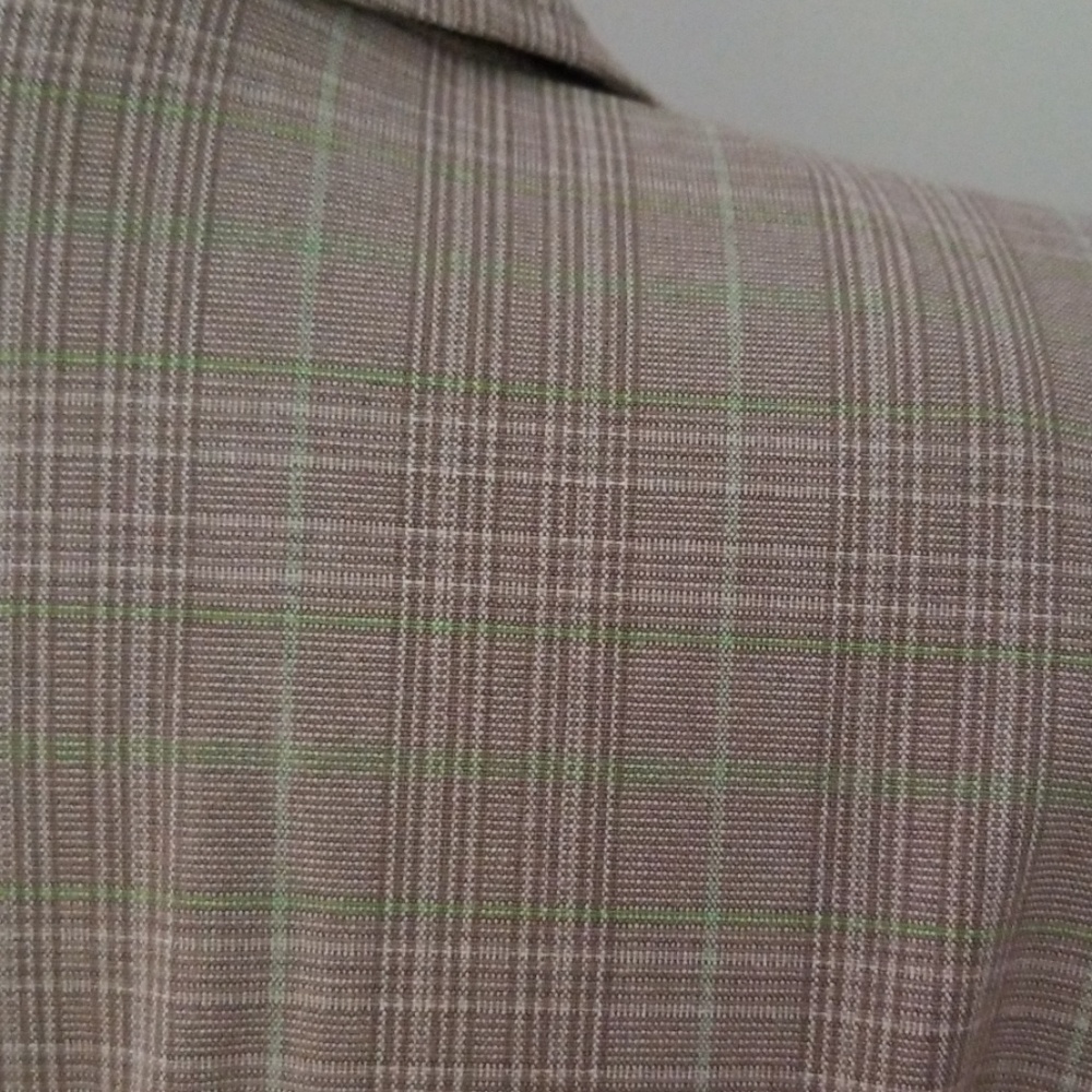 Suit - Picture 3 of 4